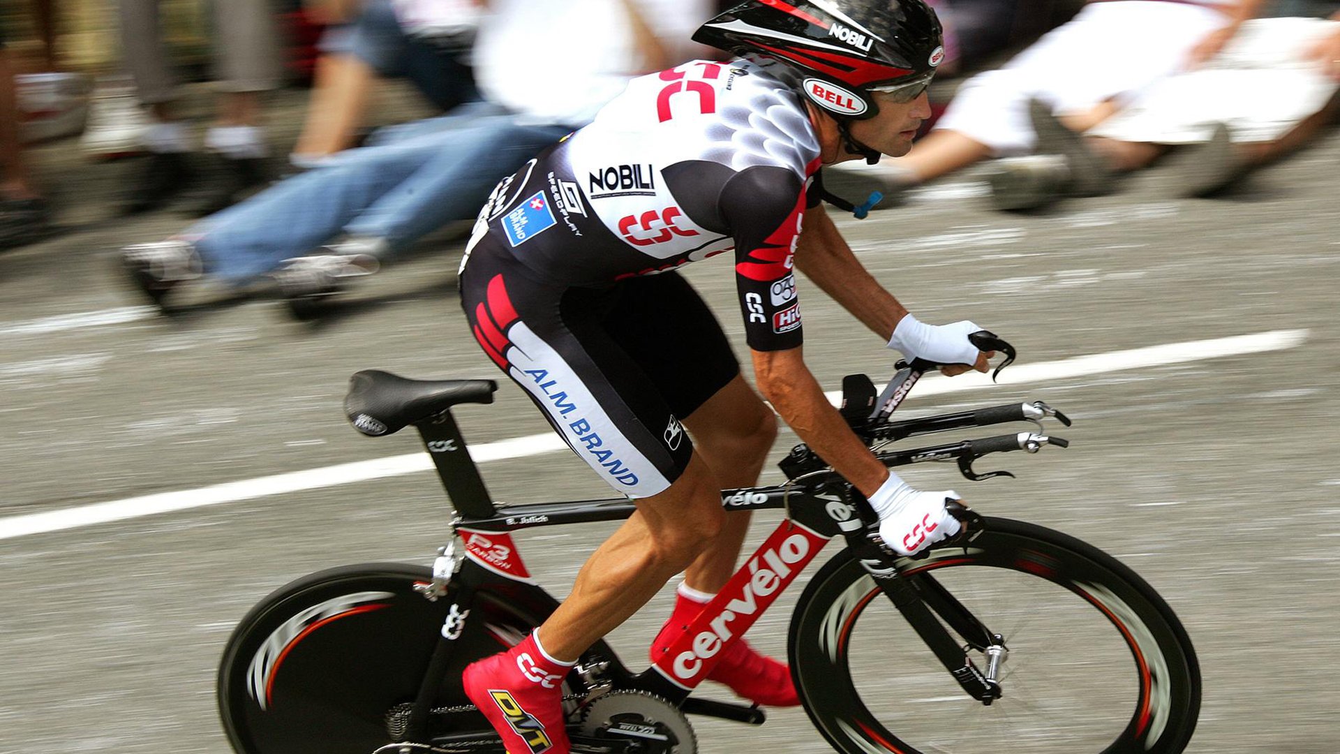 WRC希腊山路：搭载激情与挑战的极限赛段，希腊选手赛后泪奔